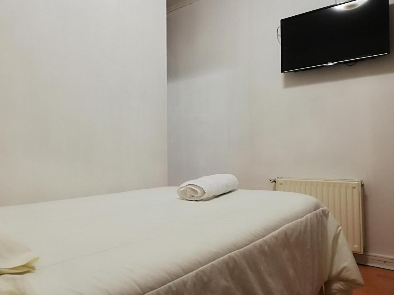 Agostini Hotel Puerto Natales Ngoại thất bức ảnh