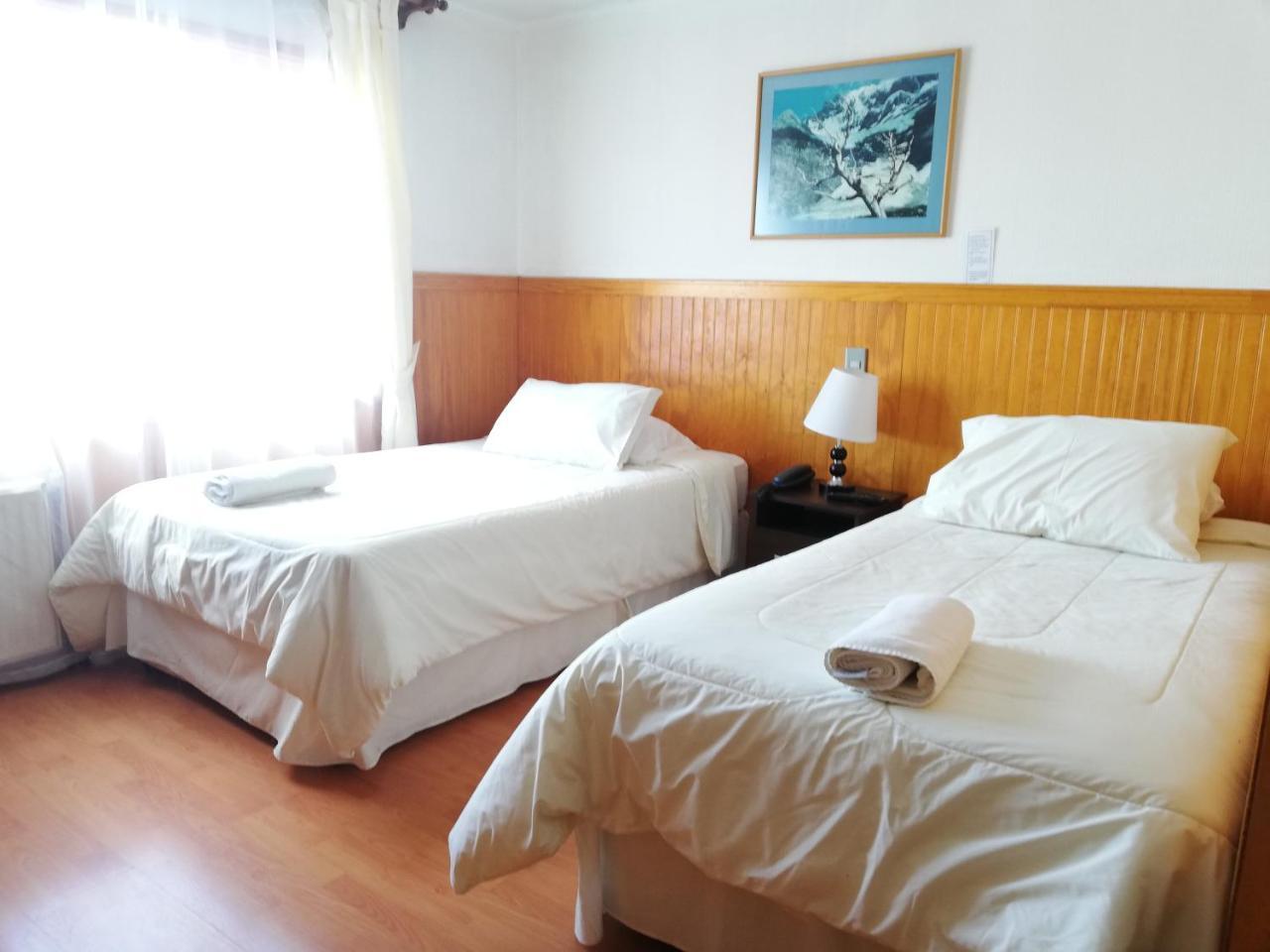 Agostini Hotel Puerto Natales Ngoại thất bức ảnh