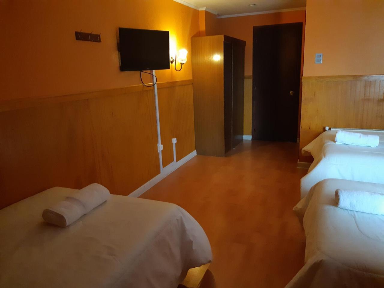 Agostini Hotel Puerto Natales Ngoại thất bức ảnh