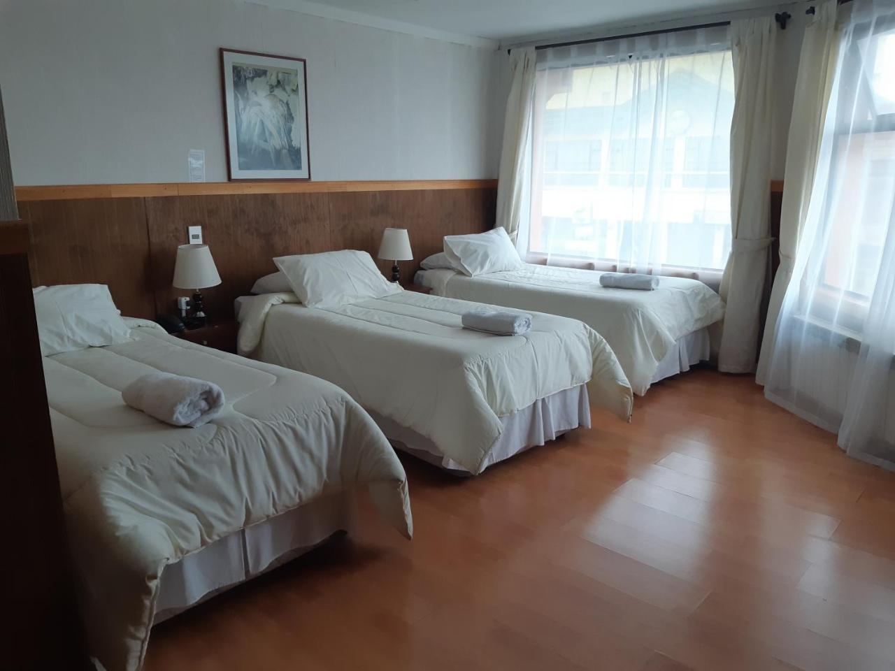 Agostini Hotel Puerto Natales Ngoại thất bức ảnh