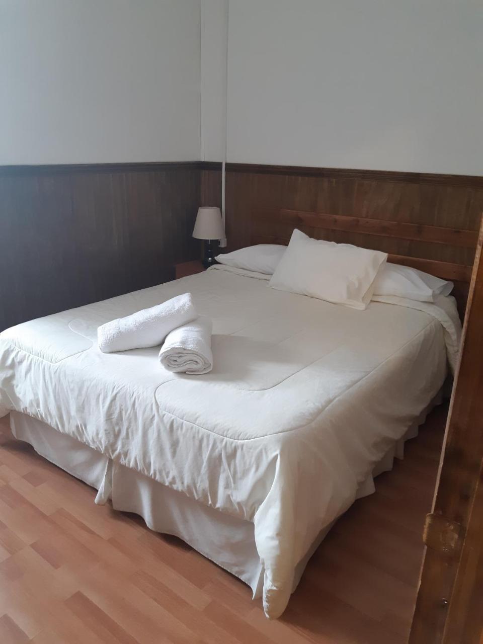 Agostini Hotel Puerto Natales Ngoại thất bức ảnh