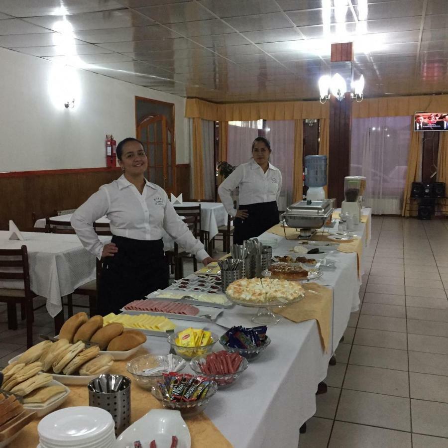 Agostini Hotel Puerto Natales Ngoại thất bức ảnh